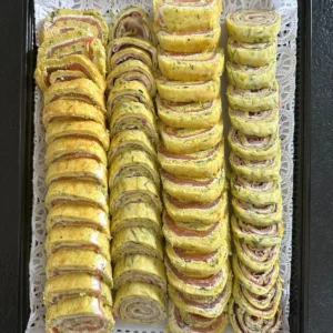 Roulé courgette jambon fromage frais et saumon fromage frais