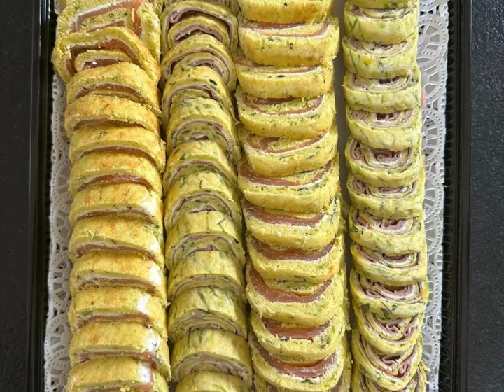 Roulé courgette jambon fromage frais et saumon fromage frais